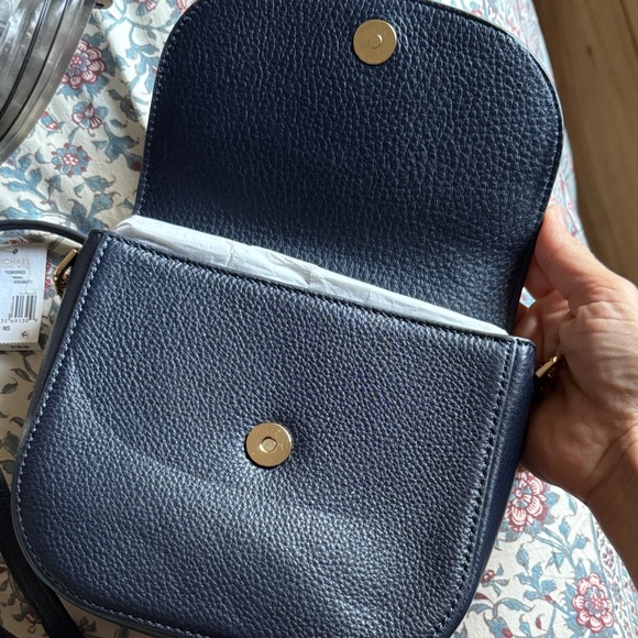 Michael Kors Navy Crossbody Bag with Gold Accents - Picture 5 of 7